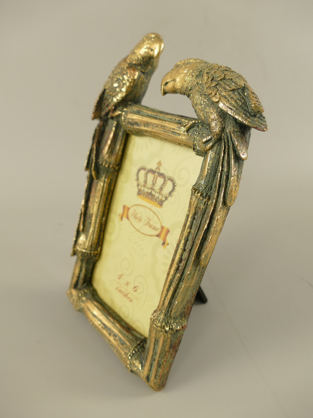 *ANG. Bilderrahmen(4x6) Polyst. Gold farbig H.23cm