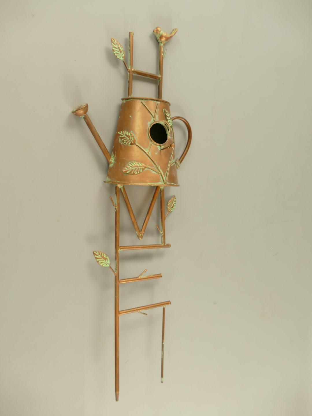 Vogelhaus Gießkanne Ständer Kupfer farbig H.74cm