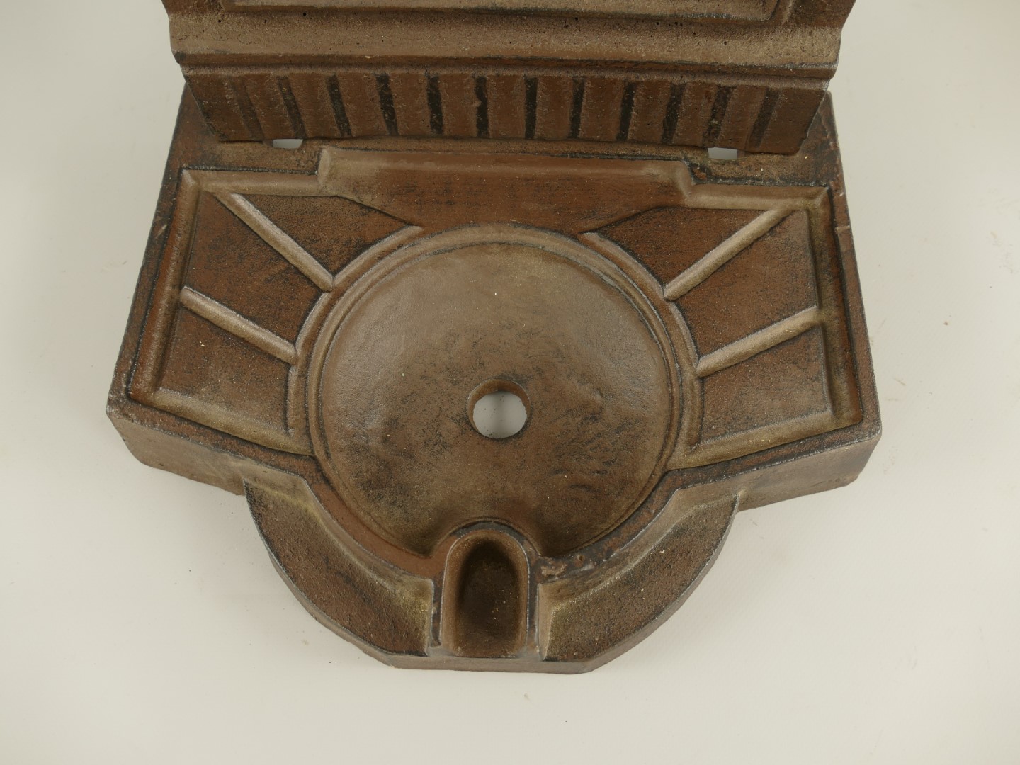 Stehbrunnen Gußeisen rustikal braun H.65cm