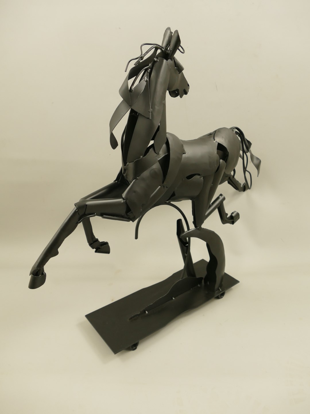 (*)Pferd Eisen schwarz farbig H.61x70cm