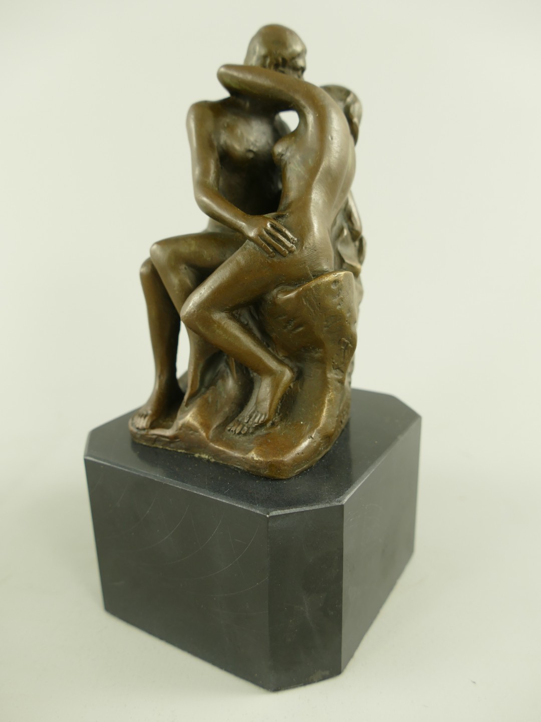 Figur Bronze Der Kuss nach Rodin H.17cm