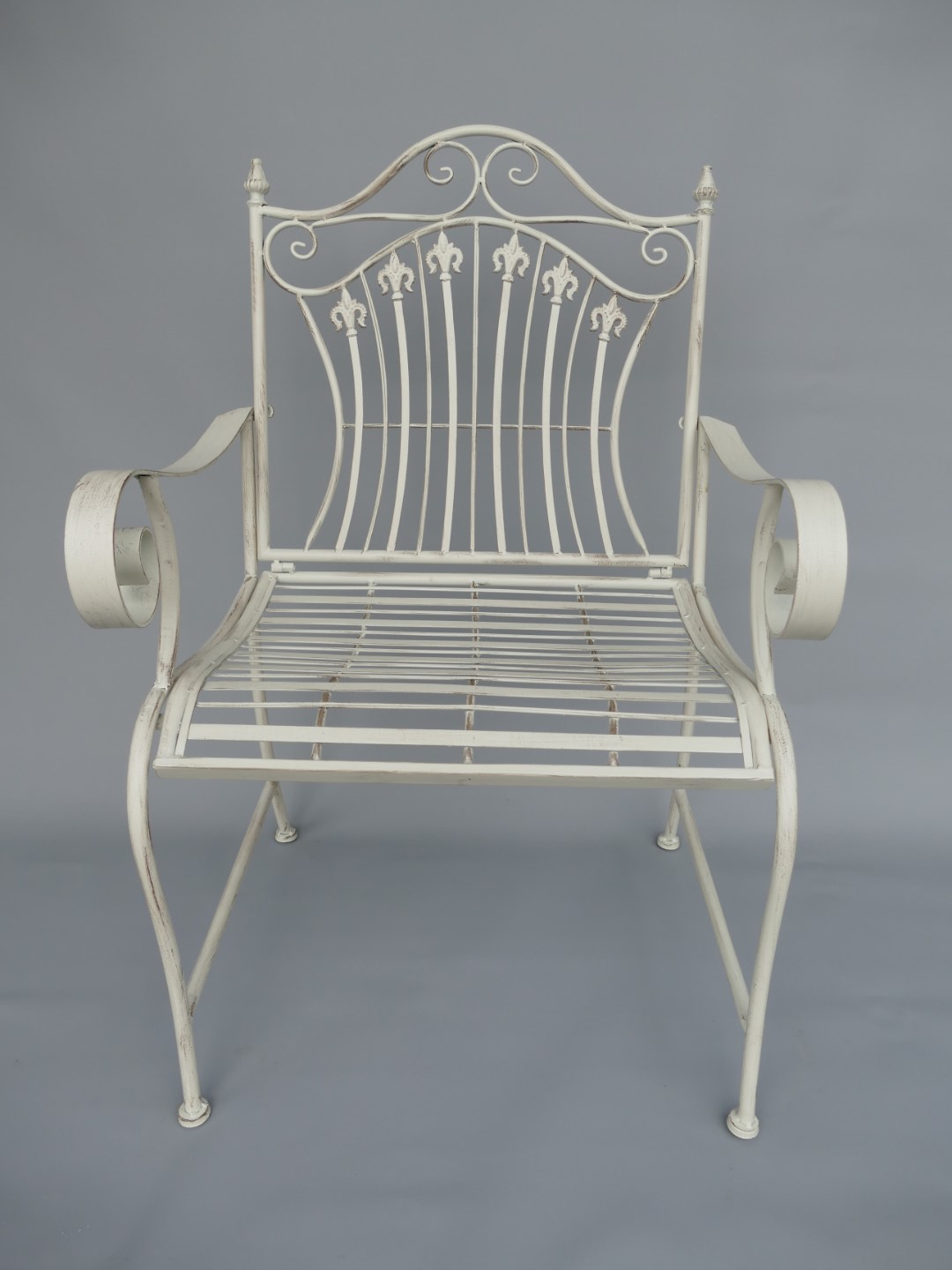 Stuhl Eisen rustikal weiss H.95cm