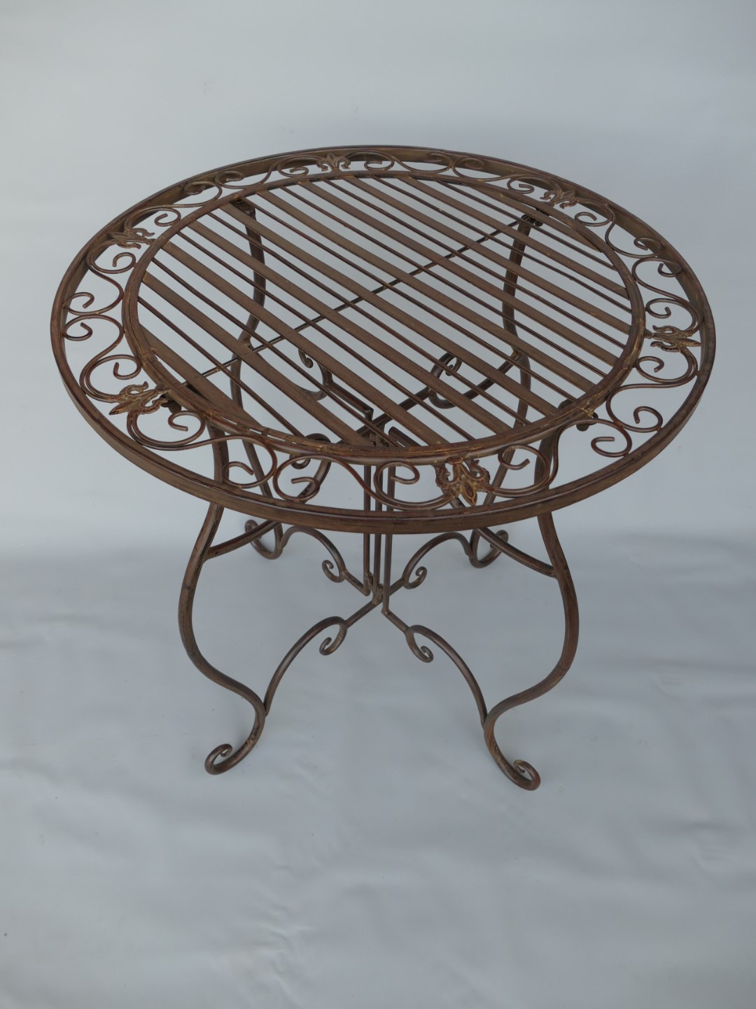 *NT 2xStuhl/Tisch(70) H.95cm Eisen rust. BRAUN!!!