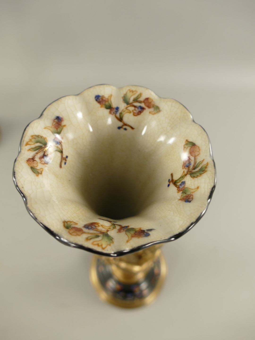 Leuchter schwarz Porzellan/Messing H.39x13cm