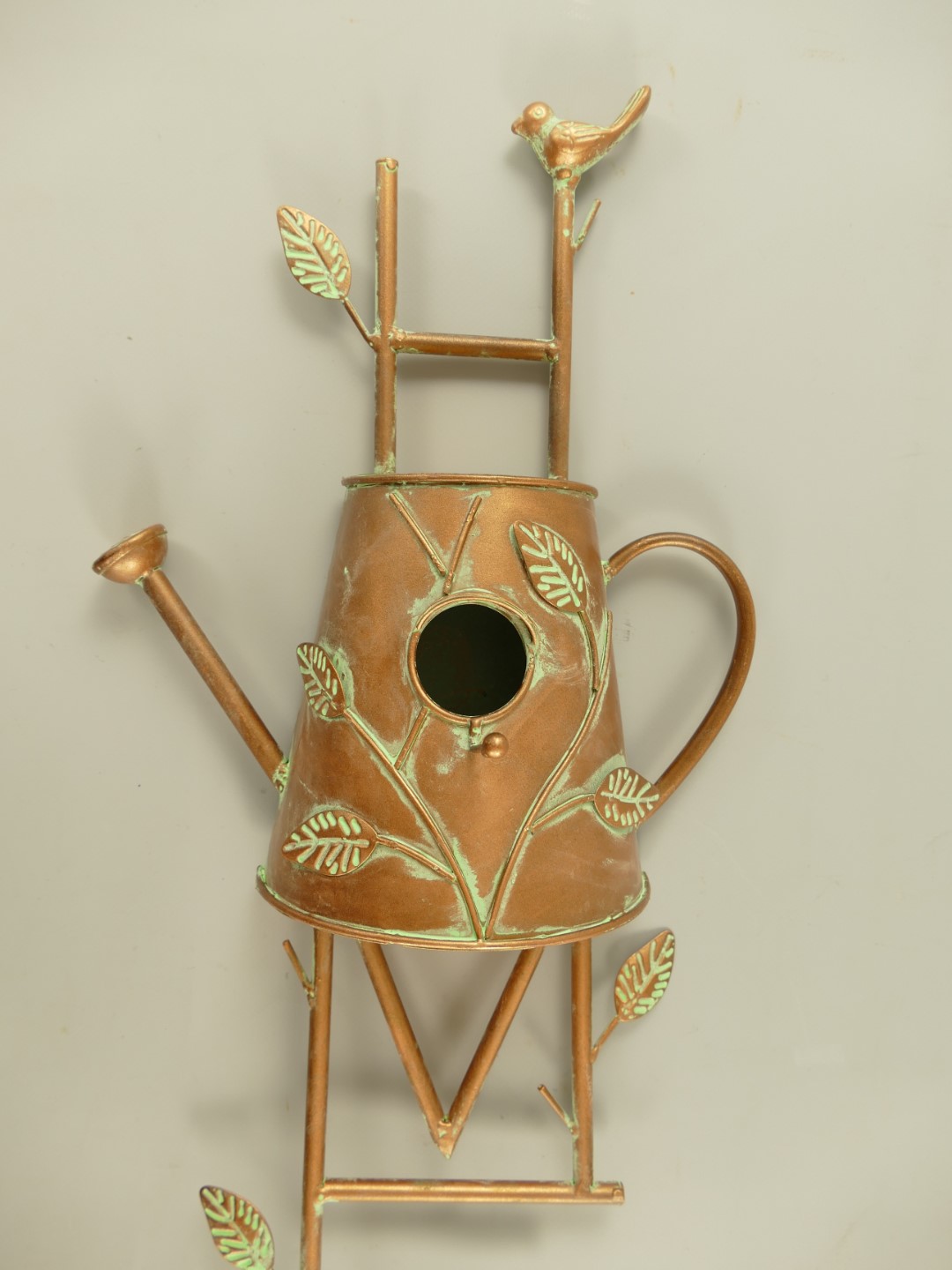 Vogelhaus Gießkanne Ständer Kupfer farbig H.74cm