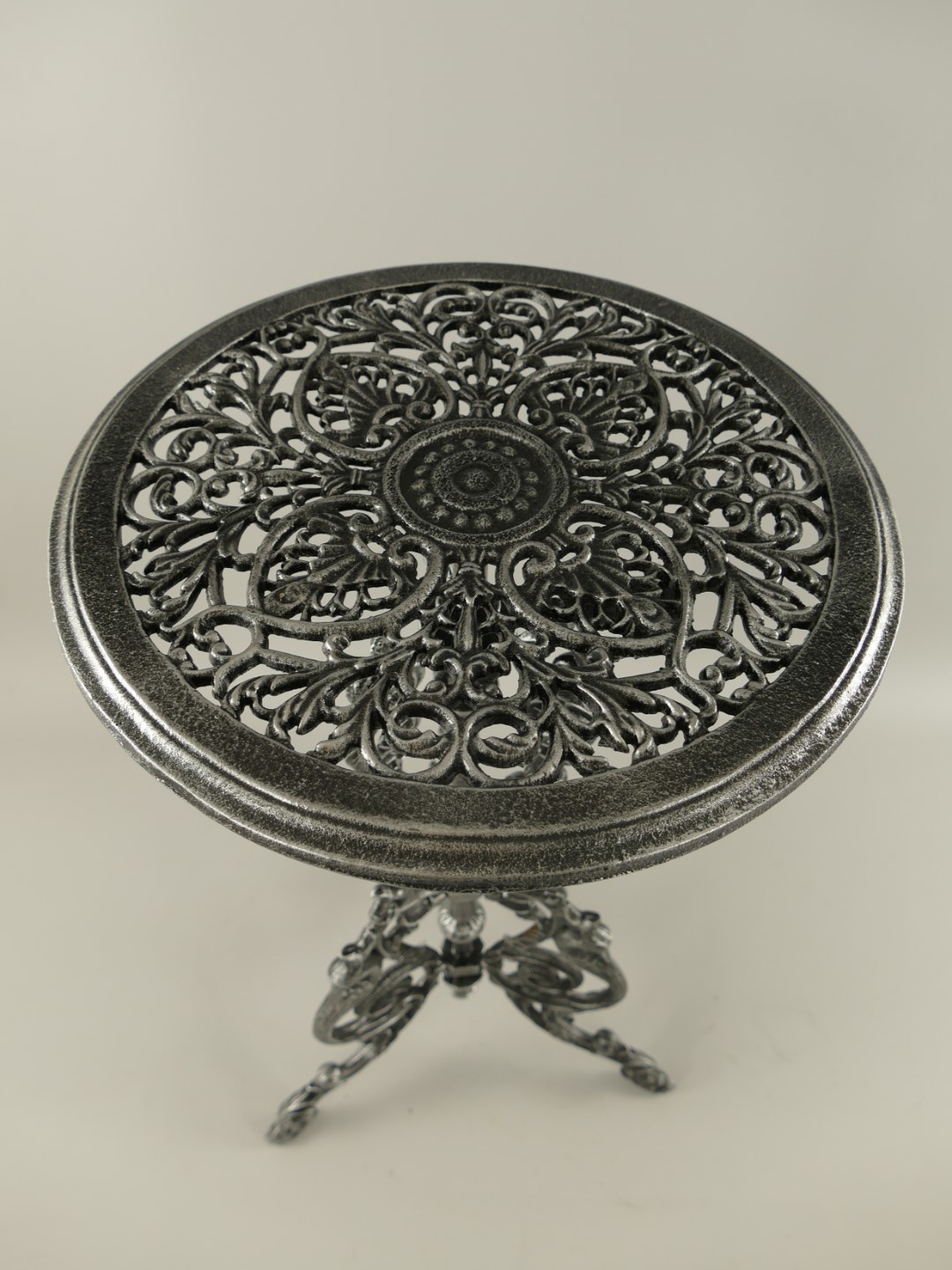 Blumentisch(BOX) Eisen grau/schwarz H.70-D.36cm