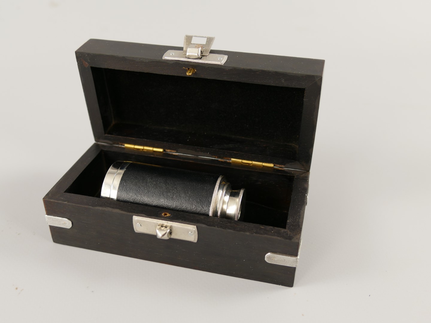 Fernrohr Nickel im leder Box L.5/15cm