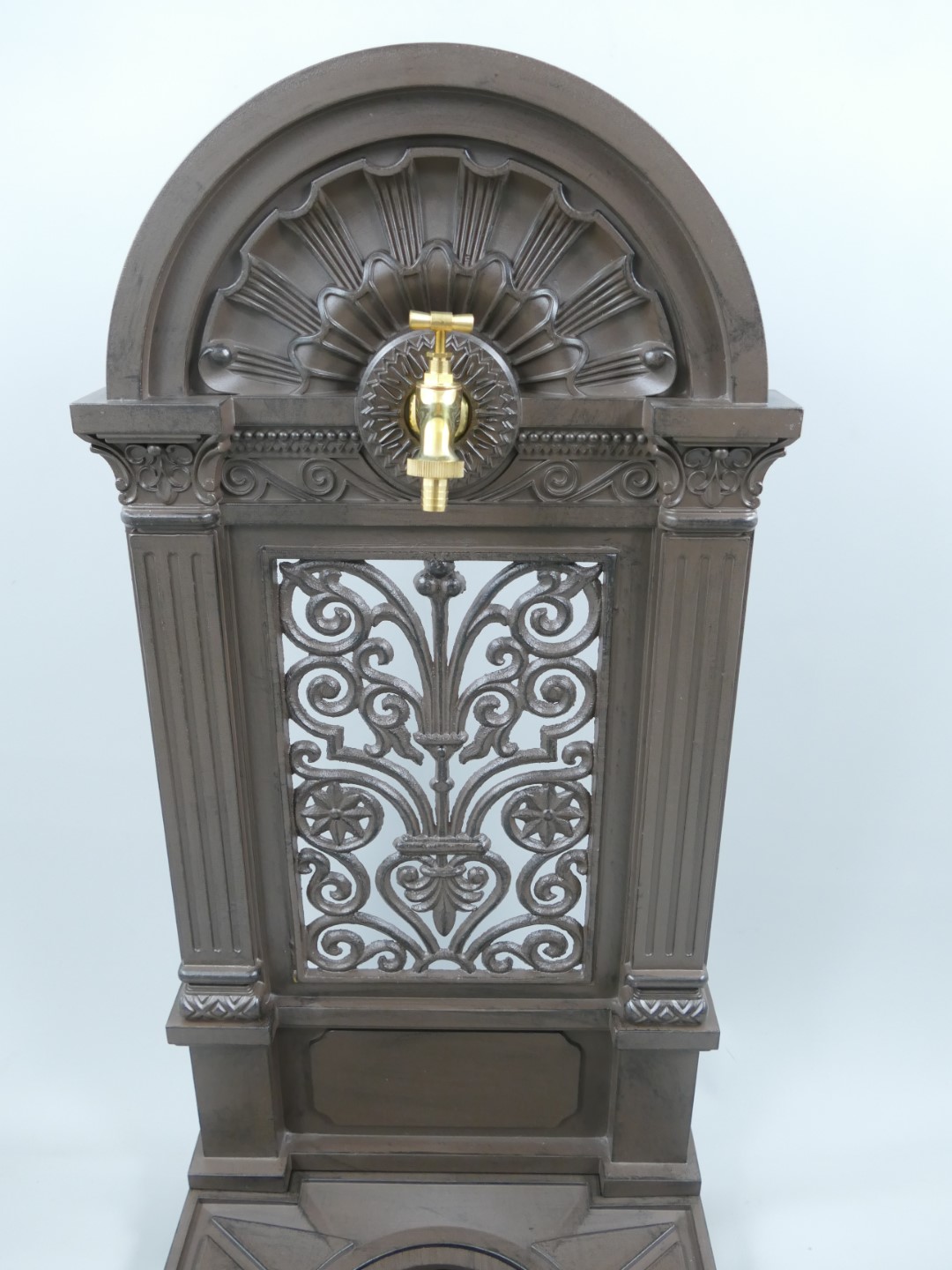 Stehbrunnen Alu Guß rustikal braun H.83x40cm