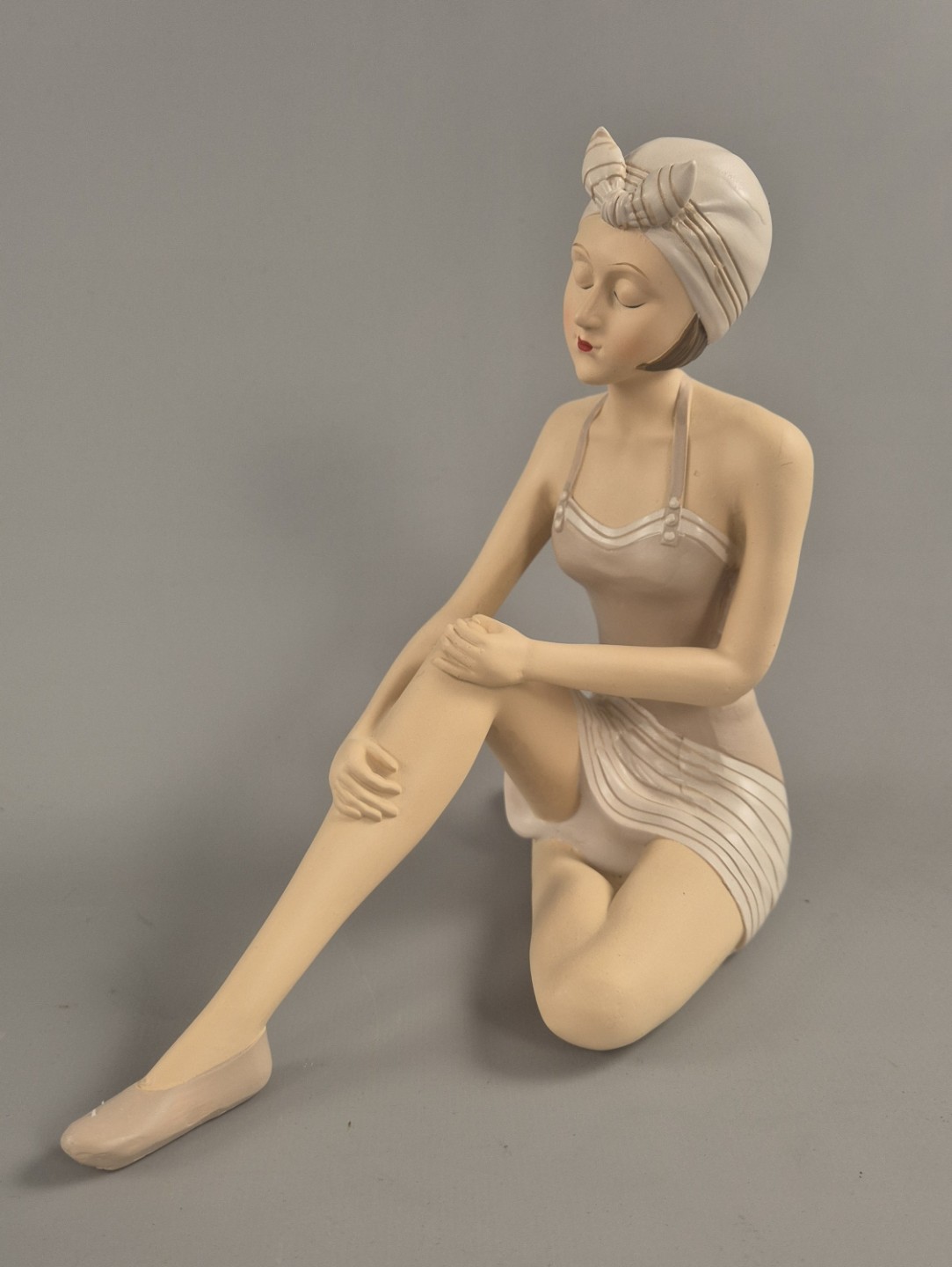 Badepuppe Polystein farbe H.16cm