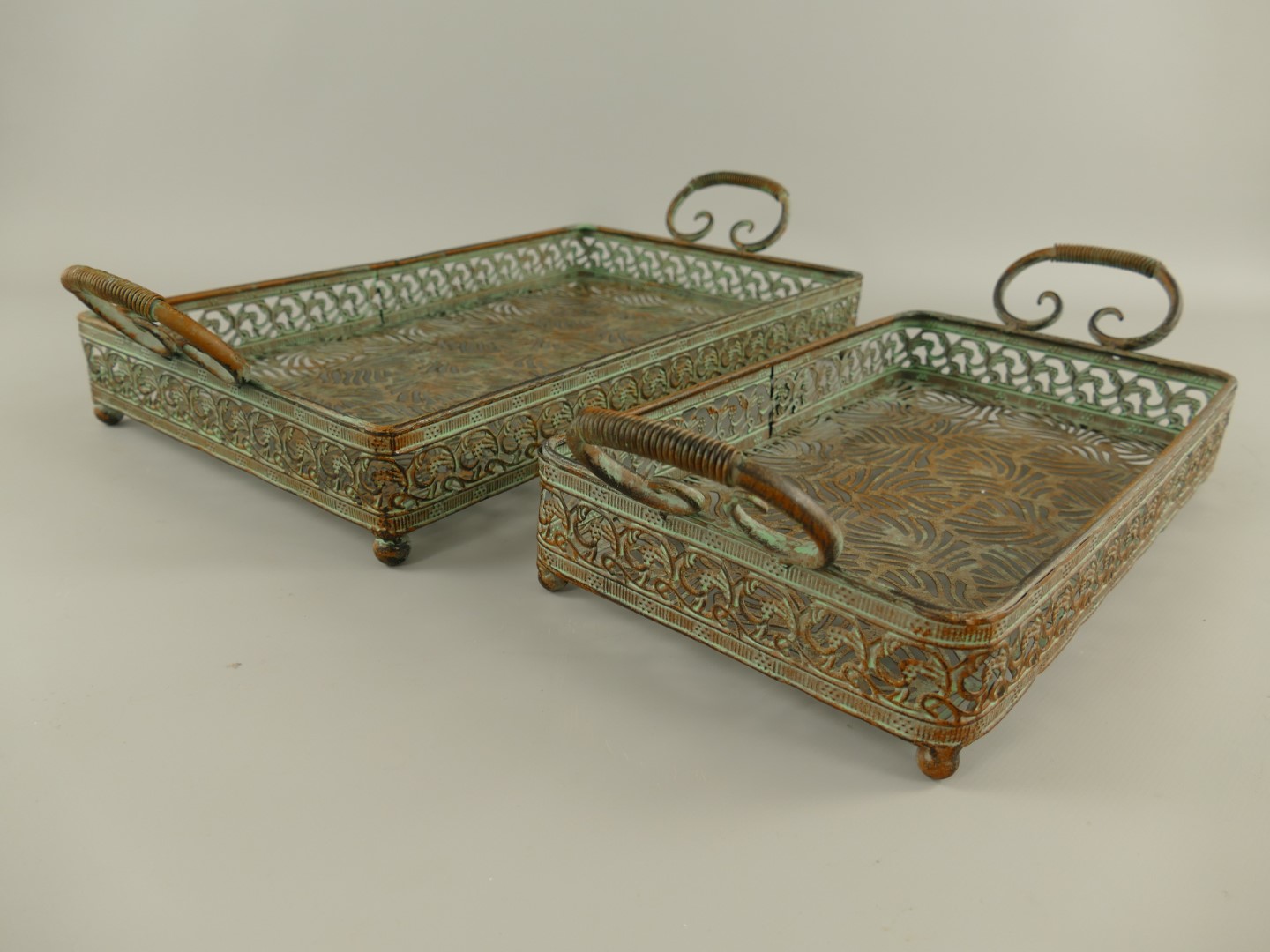 Tray Set/2 Eisen farbig L.46/55cm SET!!
